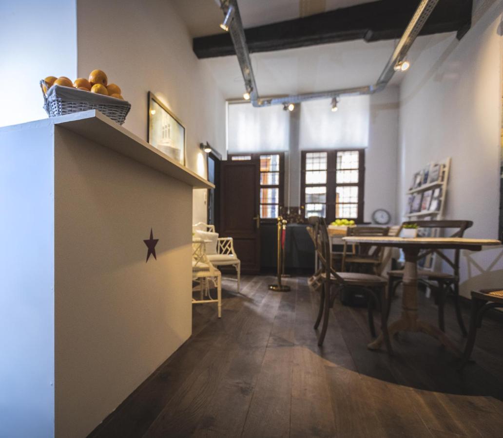 B&B Bedstarline Antwerpen Exteriör bild