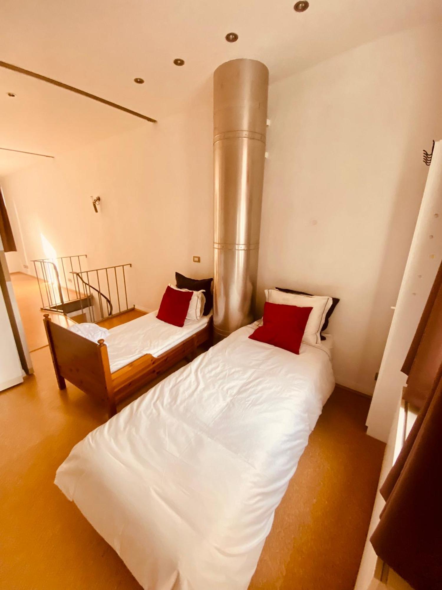 B&B Bedstarline Antwerpen Exteriör bild