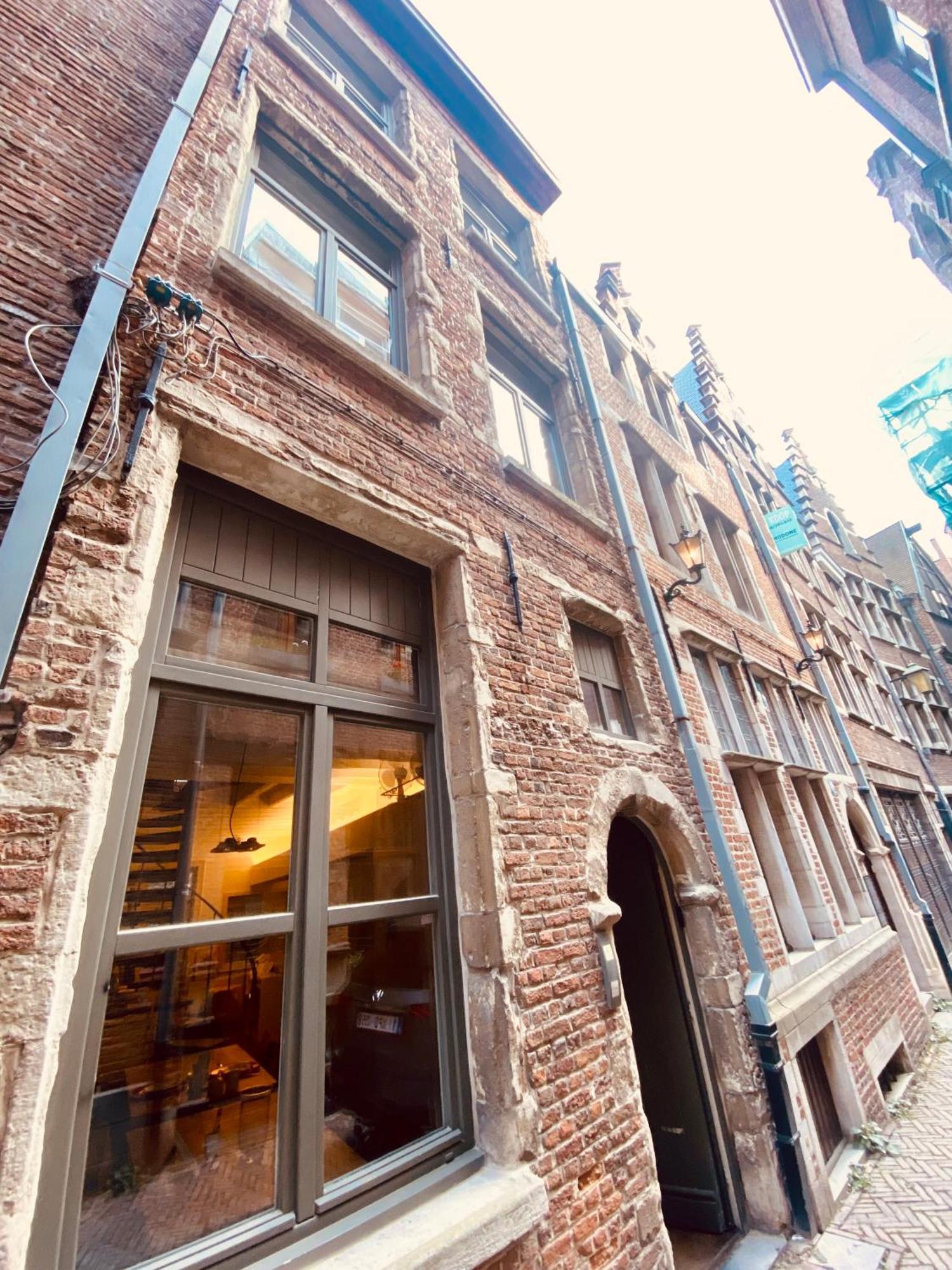 B&B Bedstarline Antwerpen Exteriör bild